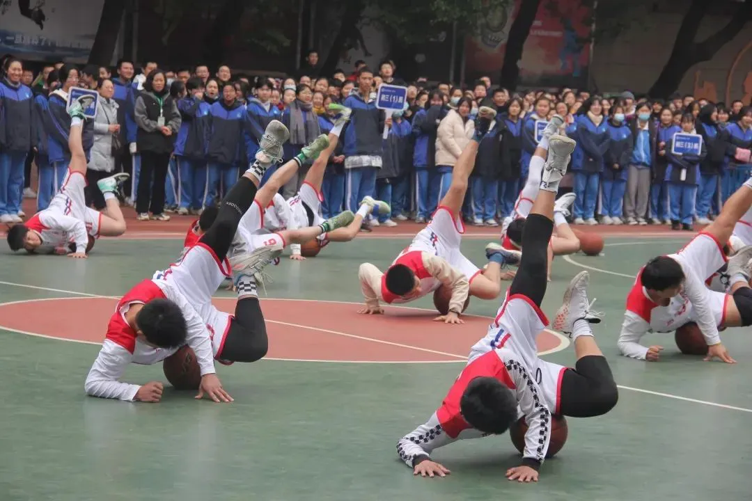 业余篮球爱好者如何成为优秀的替补球员_2